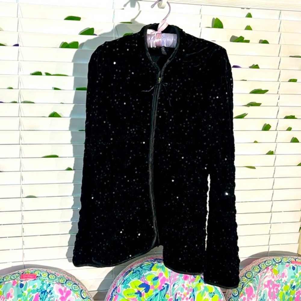 Cachet luxe black velvet sequin jacket
